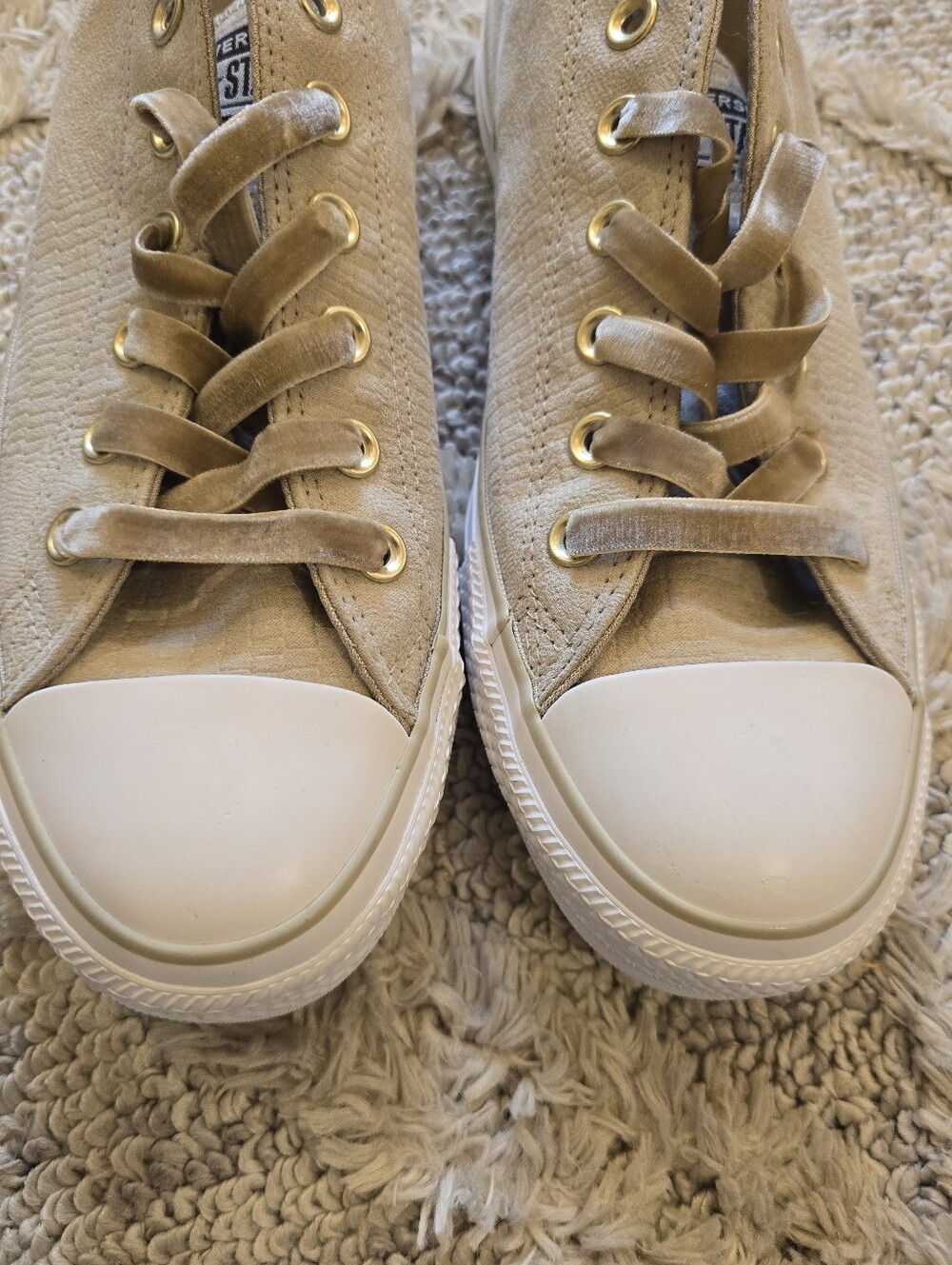 Converse Womens Chuck Taylor All Star Velvet Laces Low Top Sneaker Papyrus Sz 9 - Picture 5 of 9